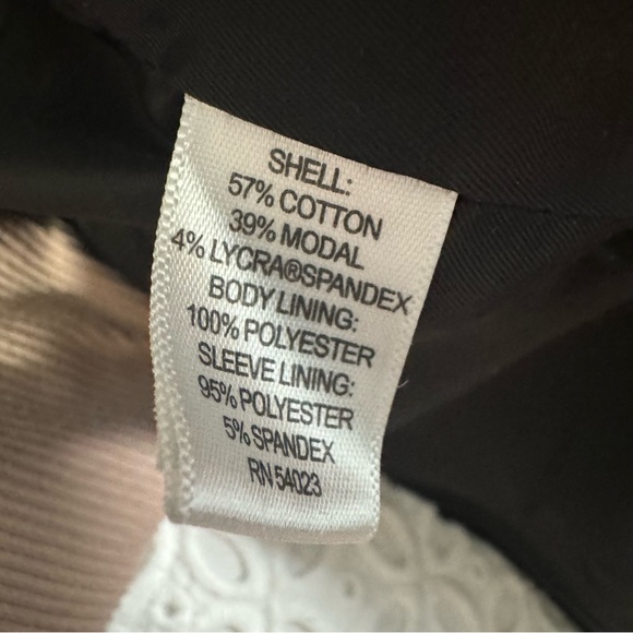 Bluish black Banana Republic  stretch blazer size  0 but fits up to meduim *c1 - Picture 8 of 16